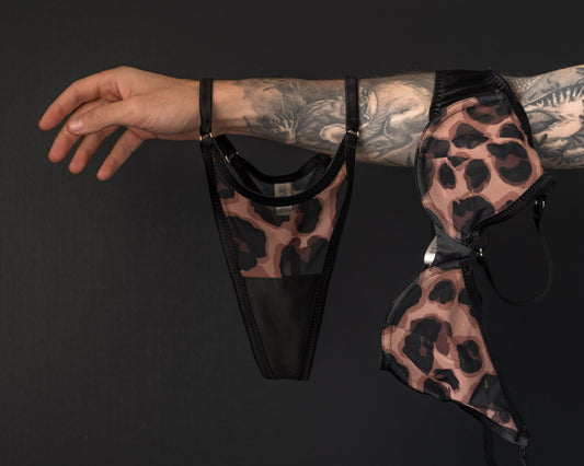 Tautou Oona Leopard mesh lingerie set animal print on model