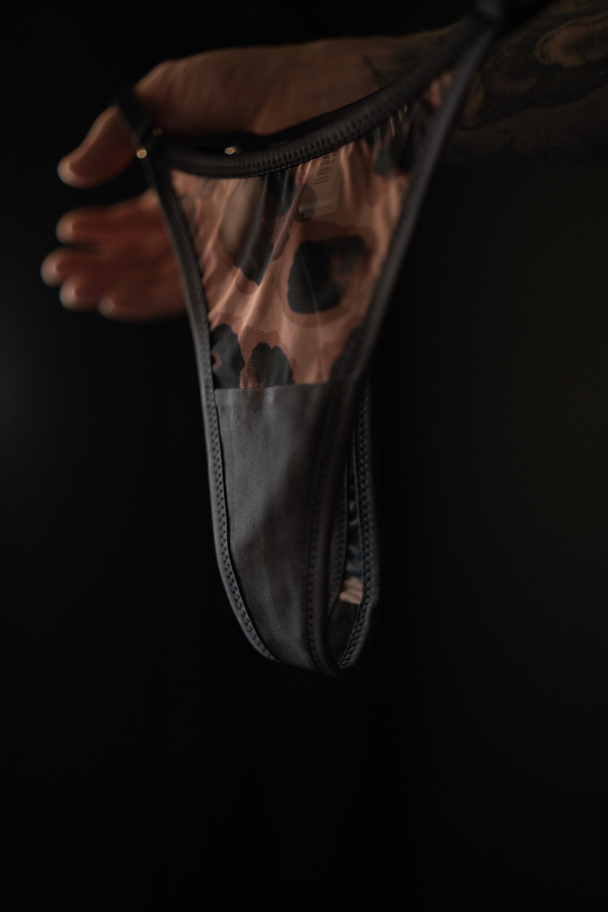 Side view Indi Leopard satin thong panties by Tautou